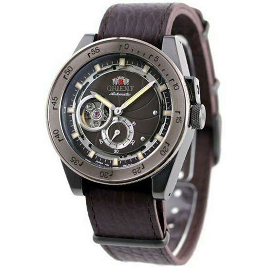 Orient Revival Retro Future Camera Watch RA-AR0203Y RA-AR0203Y10B