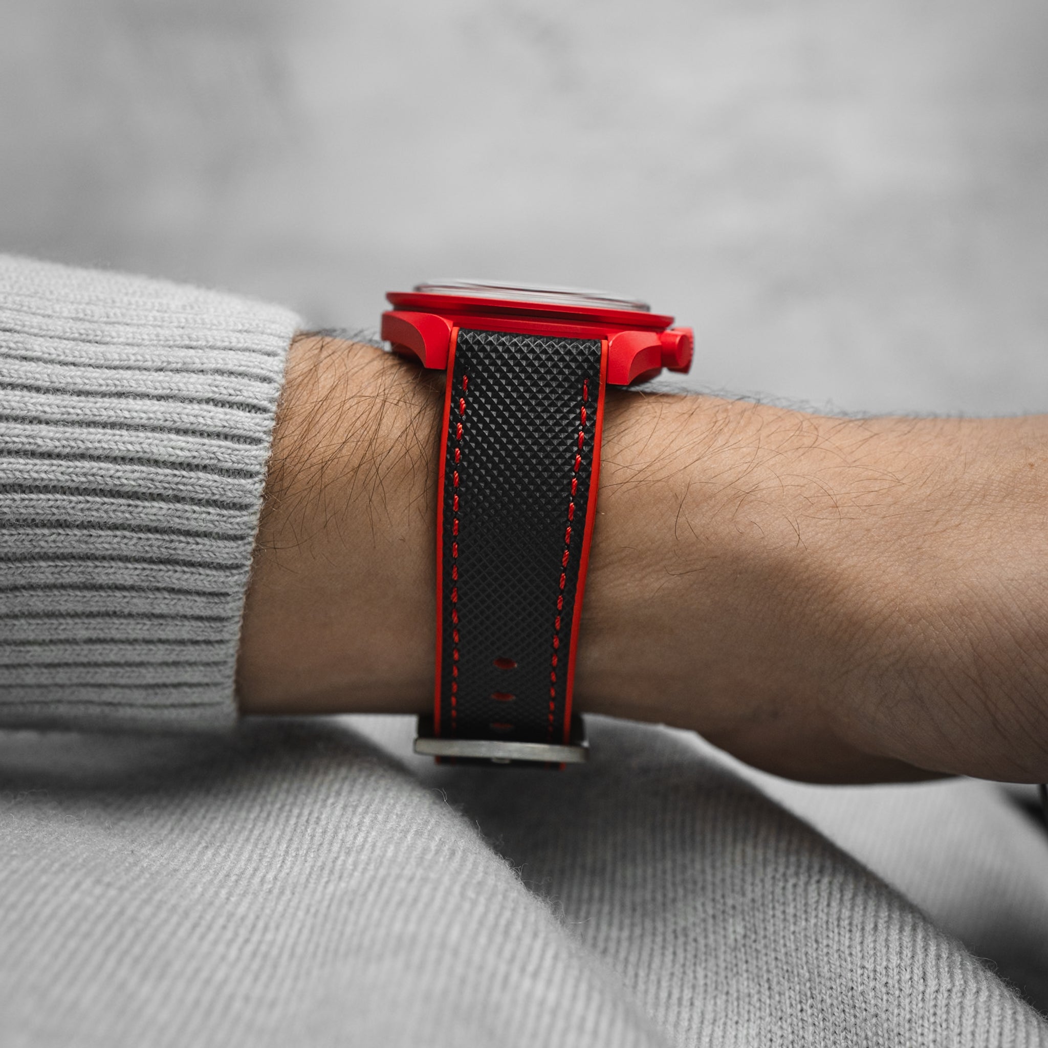 Theo Nylon & FKM Rubber Hybrid Performance Strap Black Nylon Red Stitch / Red FKM Rubber